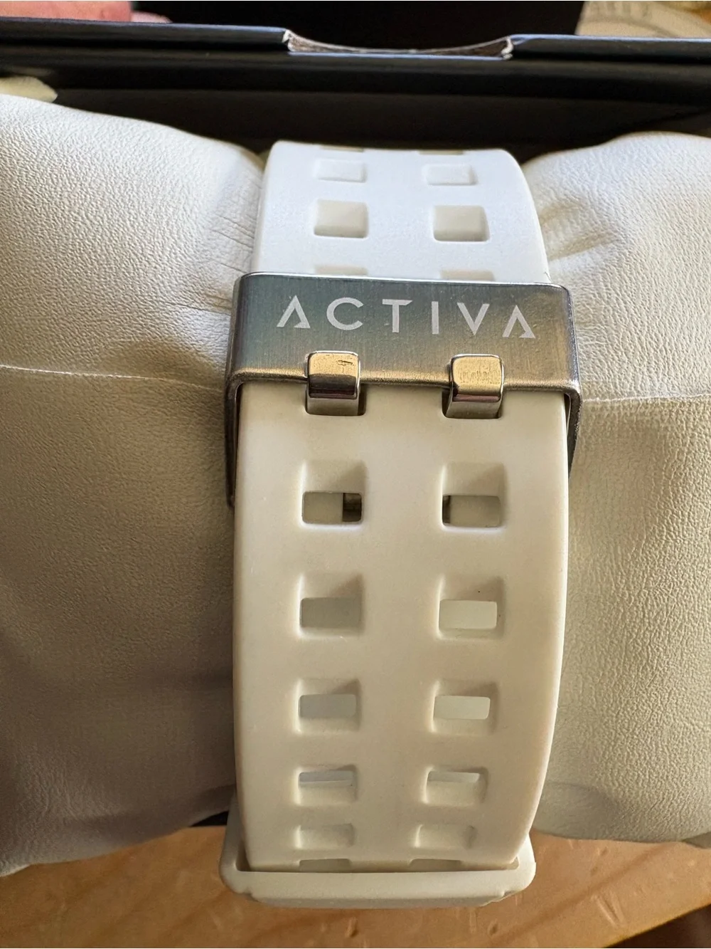 Activa Kadron x Invicta Digital Sport Watch